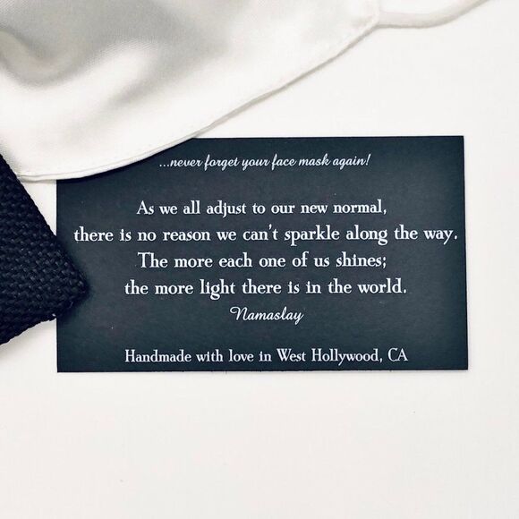 Silver & Gold Mixed Metal Mask Chain Necklace with Hand Detail - Picture 4 of 4